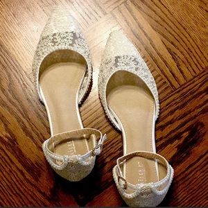 Size 10 ivory lace beaded wedding flats